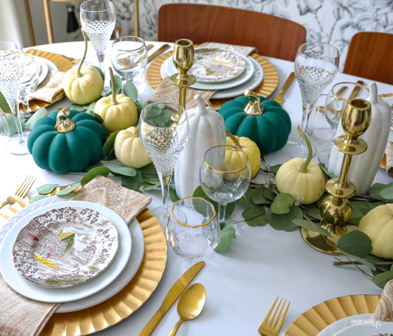 Thanksgiving Table Decor Idea | Holiday Tablescape