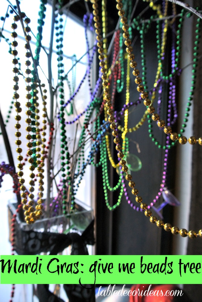 Mardi Gras Decorations: DIY and Low-Cost Ideas, Plus Invites