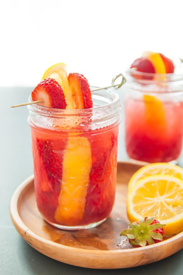 34 Refreshing Summery Mason Jar Drinks To Beat The Heat This