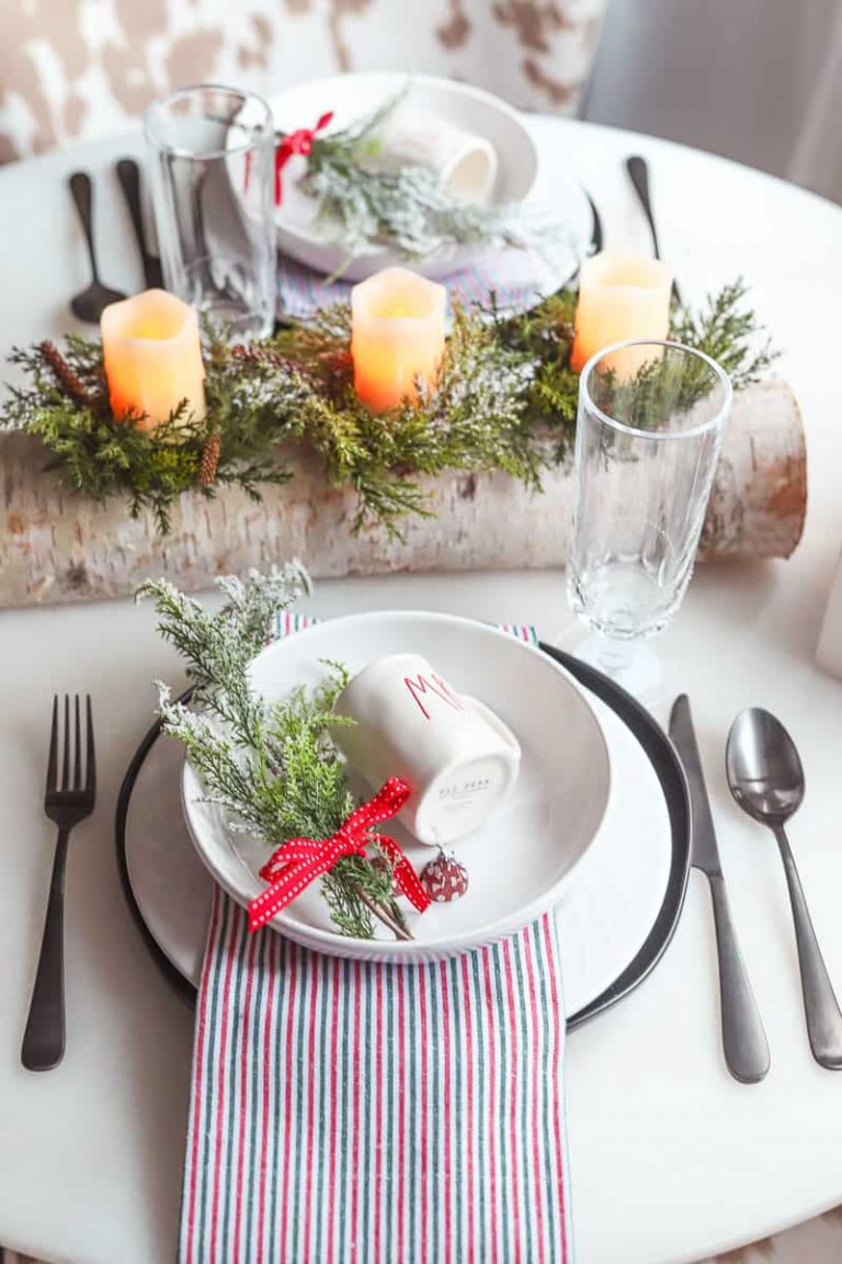 Christmas Tablescape Idea For Two 