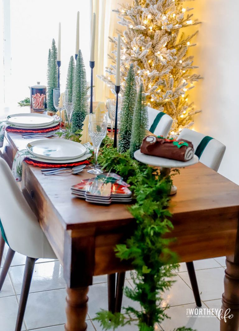 Christmas Table Setting Idea - With Red + Green Colors