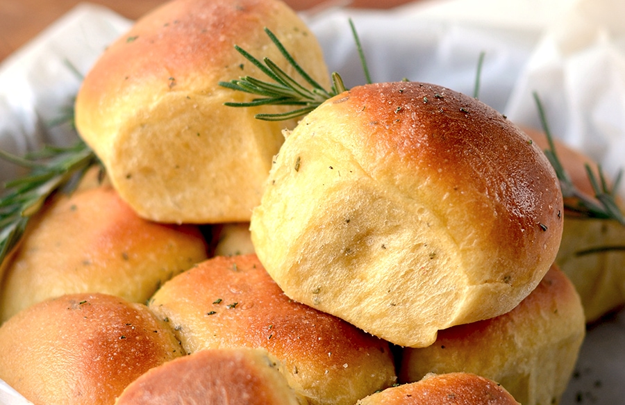 100 Homemade Bread Recipes: You Won't Believe How Easy They Are! - This ...