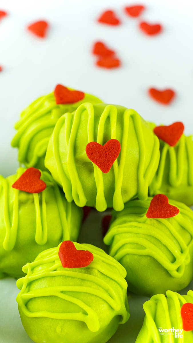 Grinch Oreo Balls